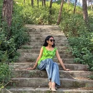 Meet your Posher, Salina